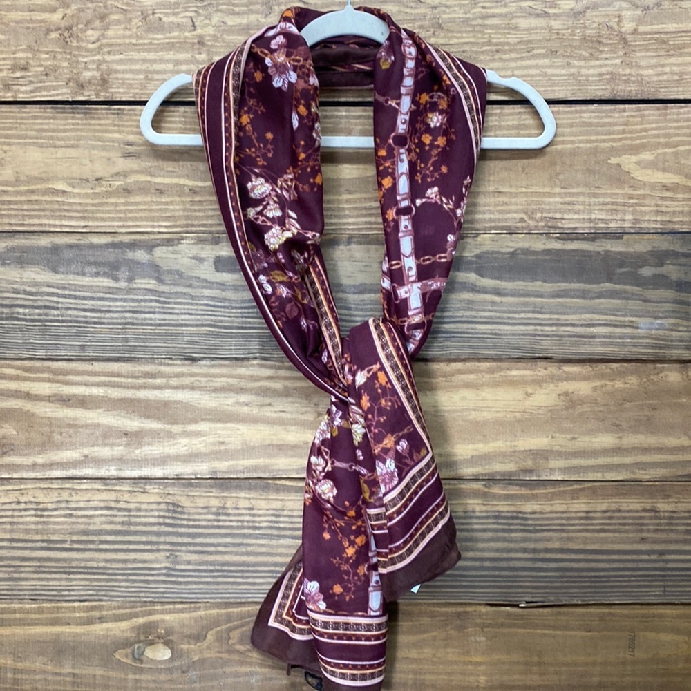 Cato Scarf 🧣
